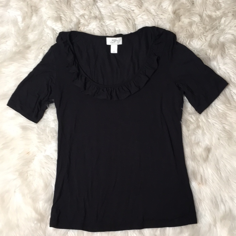 Ann Taylor Loft Women’s ruffle neck blouse